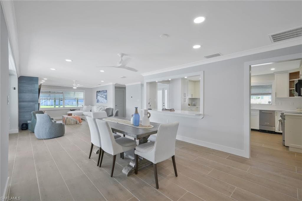 5596 Avenida Pescadora, FORT MYERS BEACH FL 33931-12