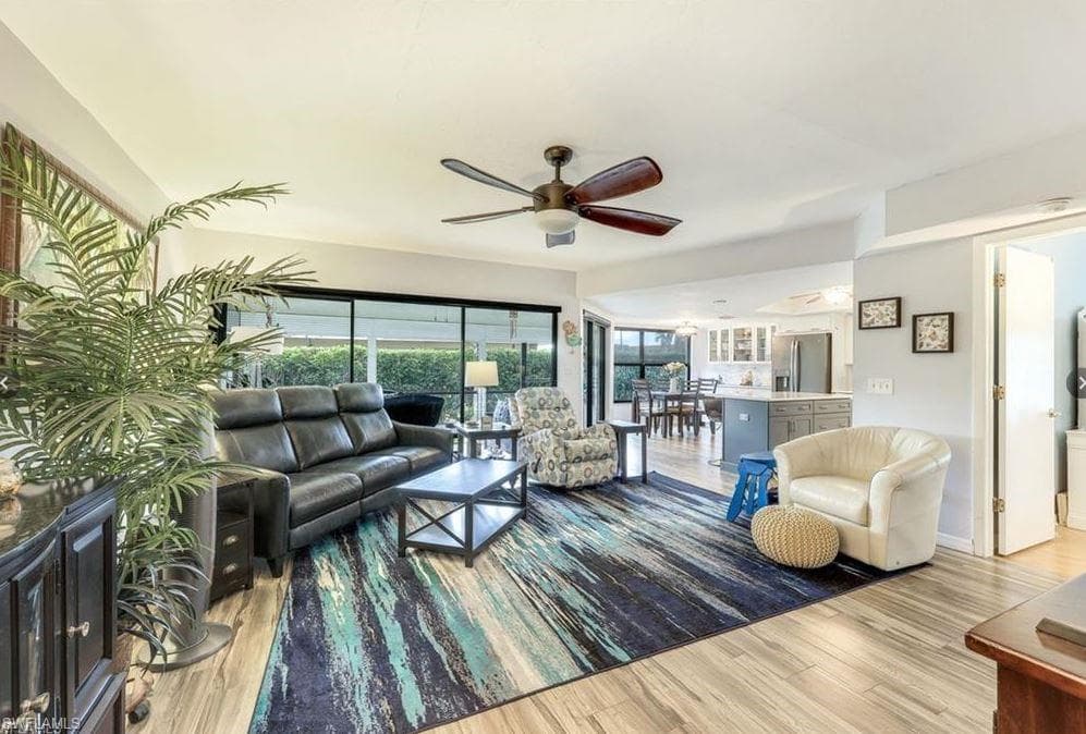 1914 SE 40th TER # 105, CAPE CORAL FL 33904-2