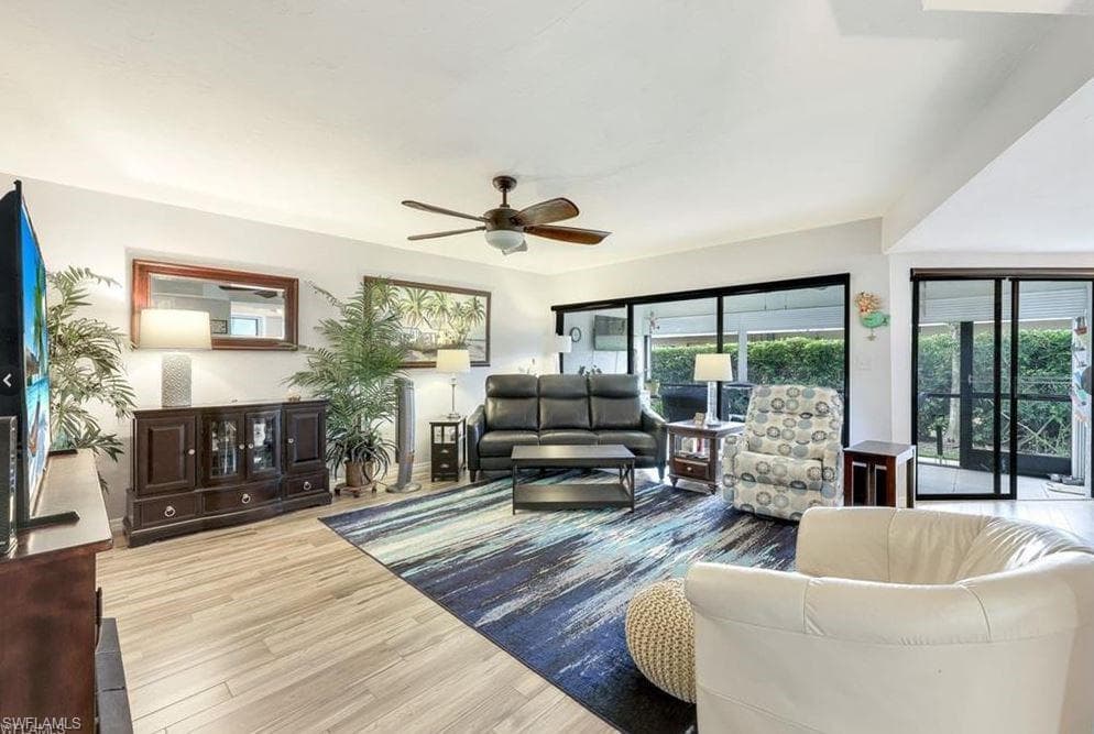 1914 SE 40th TER # 105, CAPE CORAL FL 33904-7