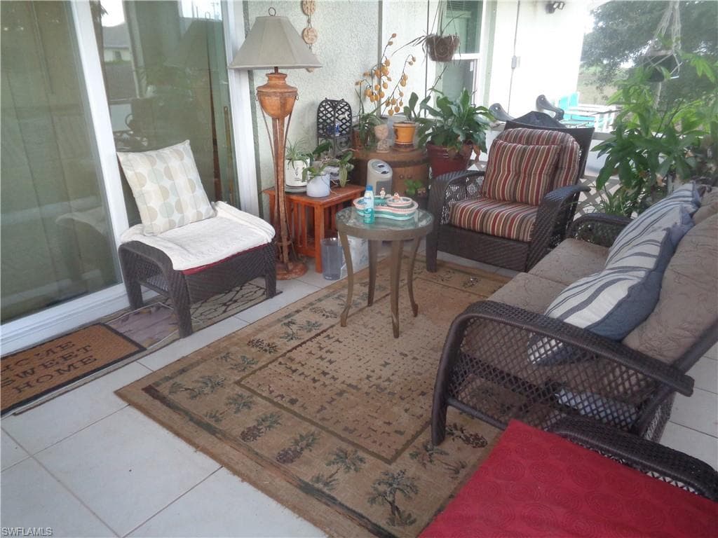 814 Rocaille AVE-46