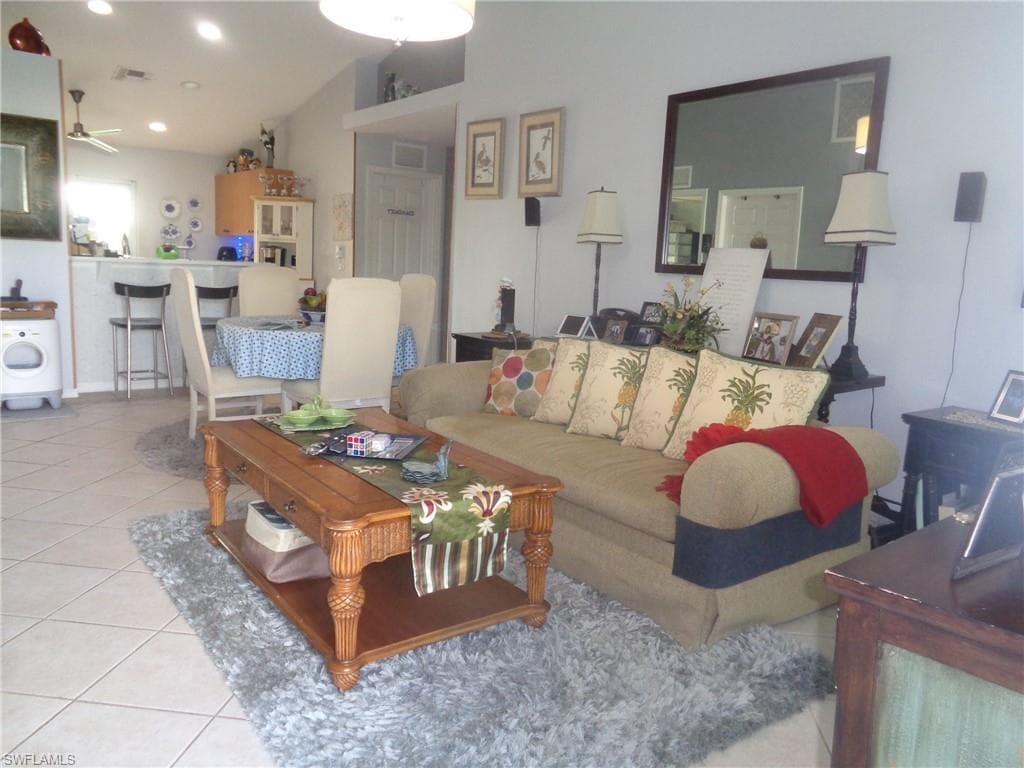814 Rocaille AVE-16