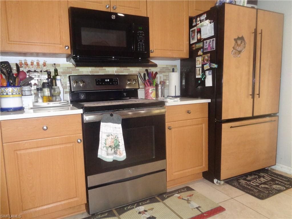 814 Rocaille AVE-20