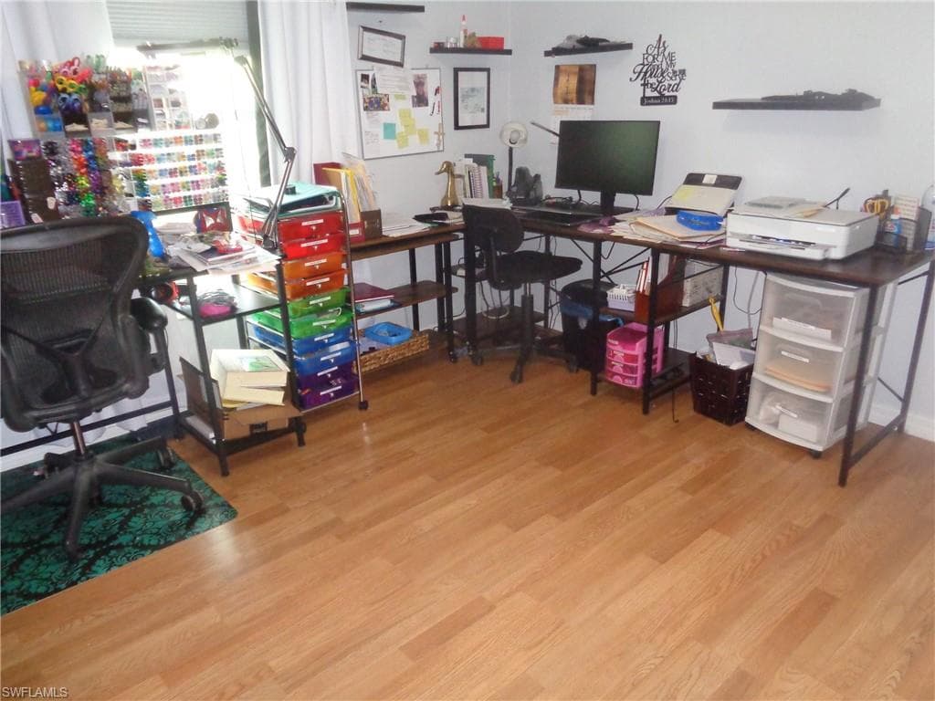 814 Rocaille AVE-33