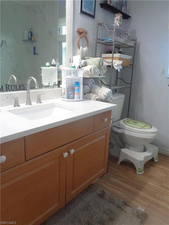 814 Rocaille AVE-35