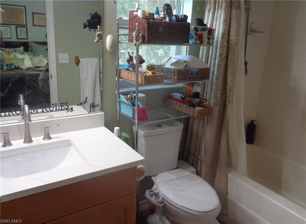814 Rocaille AVE-31