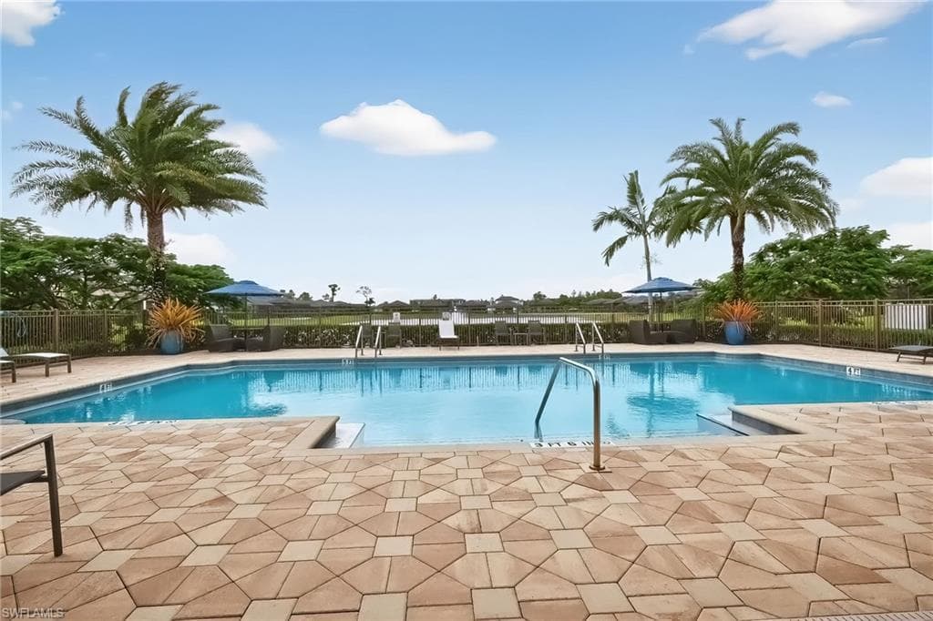 3671 Sapphire Cove CIR, NAPLES FL 34114-35