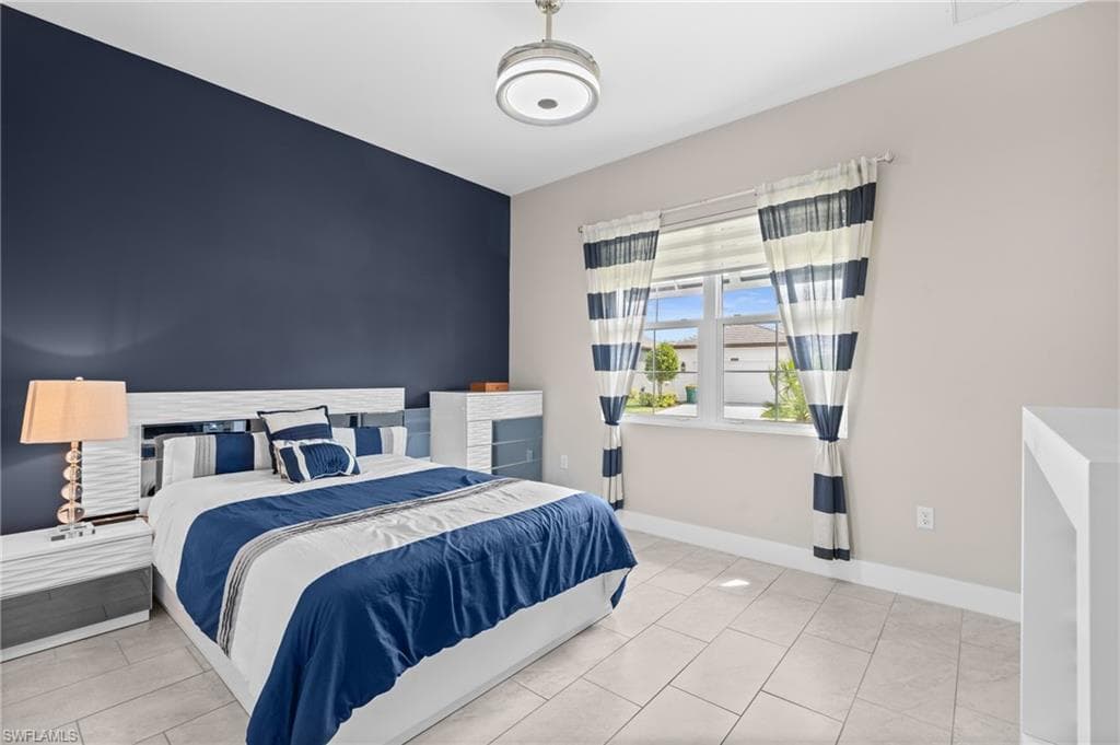 3671 Sapphire Cove CIR, NAPLES FL 34114-20