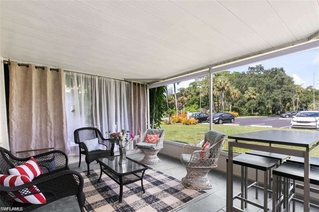 10725 Wilson ST # 2, BONITA SPRINGS FL 34135-9