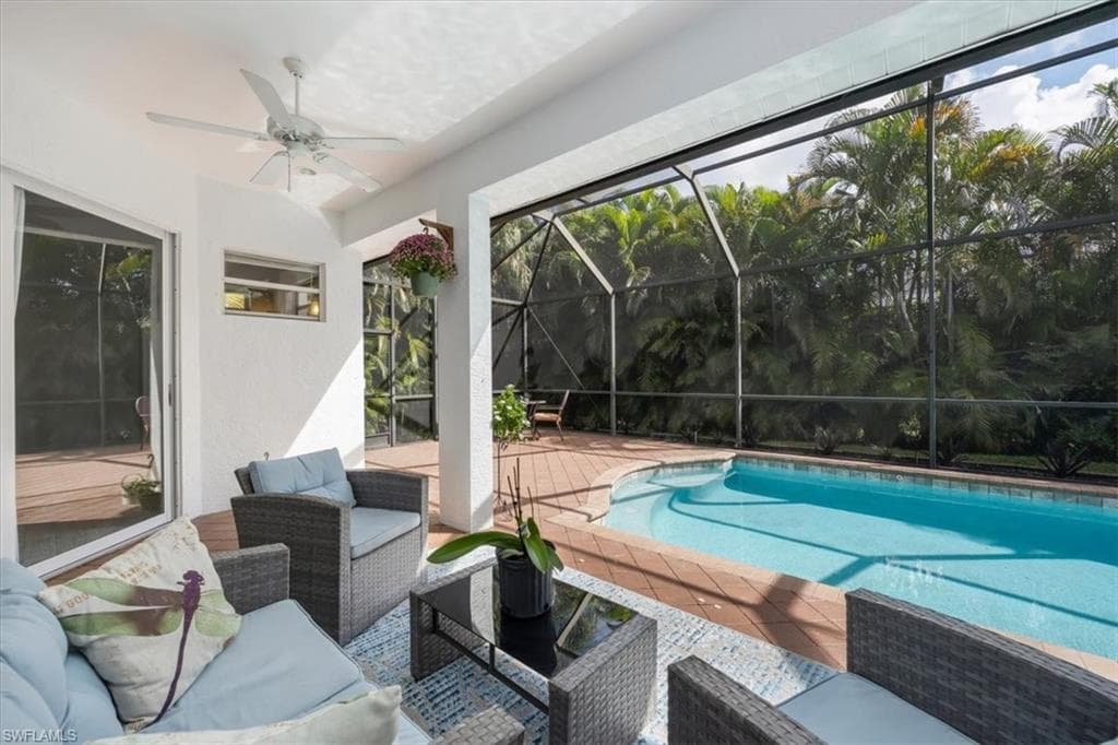 496 Raven WAY, NAPLES FL 34110-26