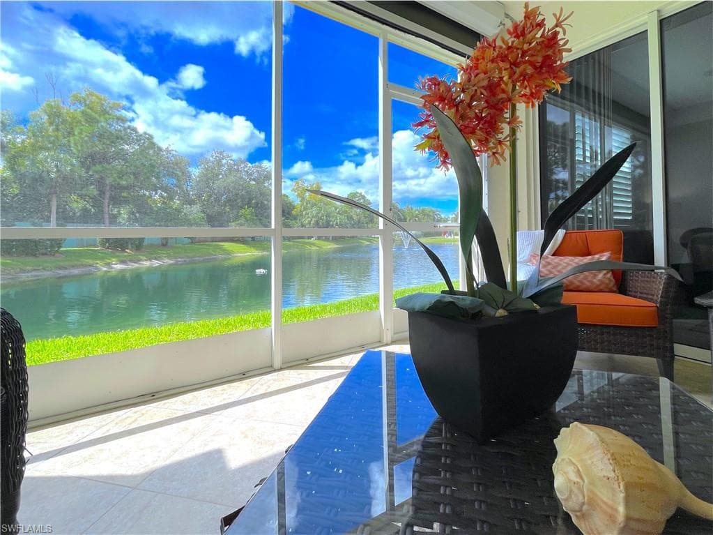 11001 Gulf Reflections DR # 105, FORT MYERS FL 33908-25