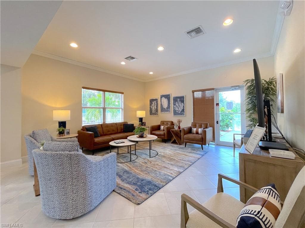 11001 Gulf Reflections DR # 105, FORT MYERS FL 33908-37