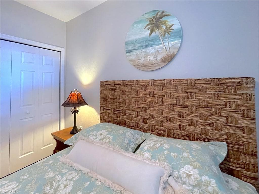 11001 Gulf Reflections DR # 105, FORT MYERS FL 33908-20