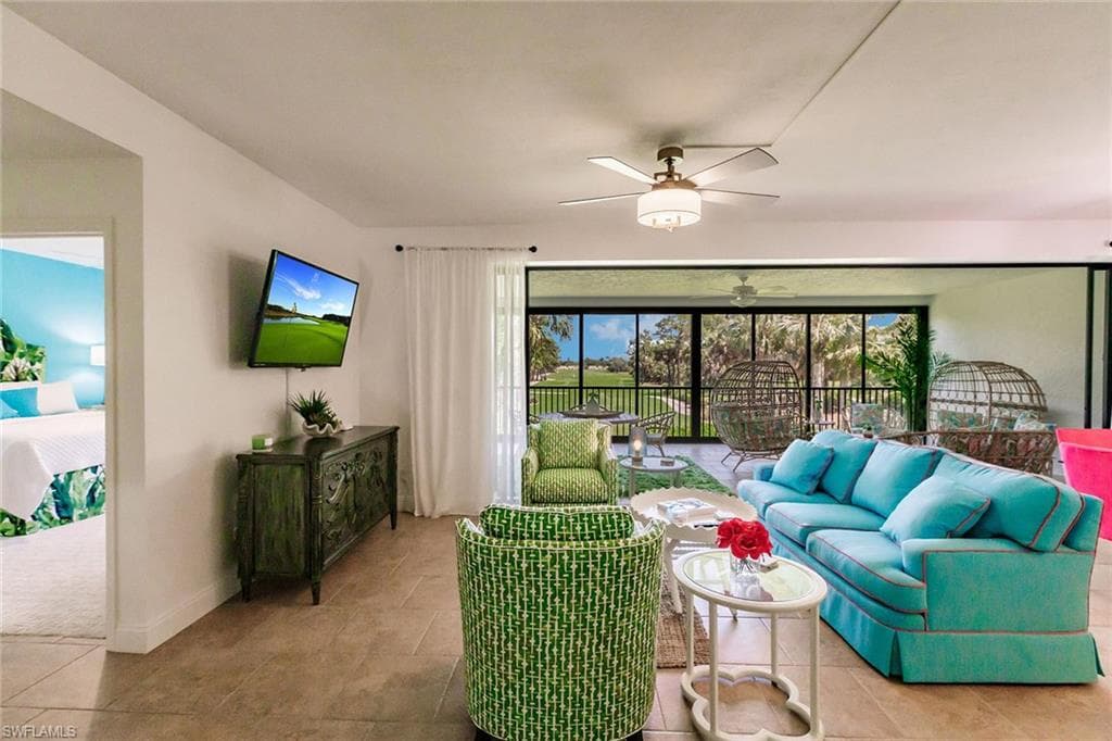 22 Cypress View DR # 22, NAPLES FL 34113-1