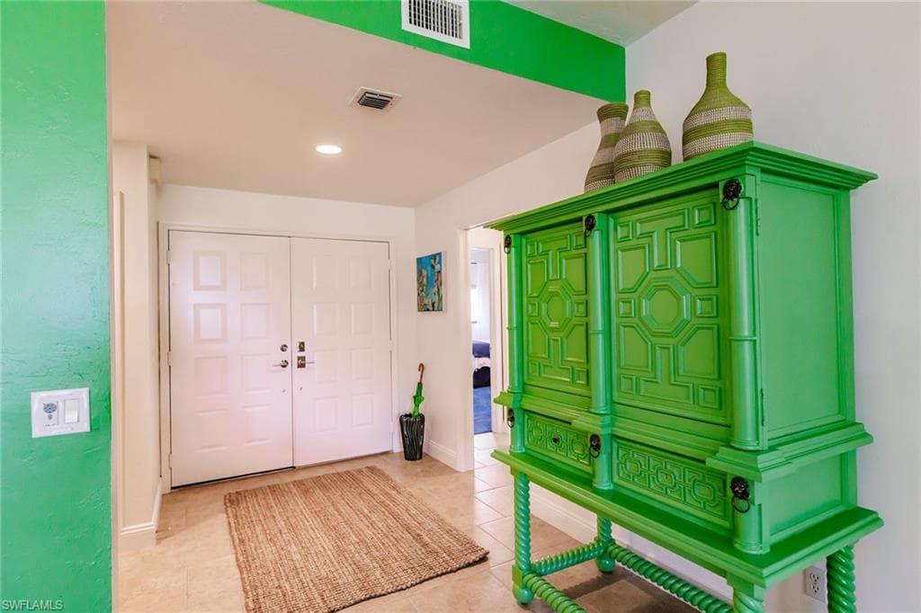 22 Cypress View DR # 22, NAPLES FL 34113-2