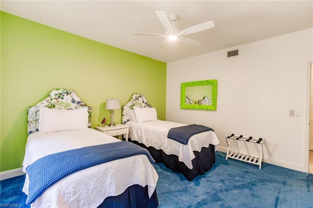 22 Cypress View DR # 22, NAPLES FL 34113-27