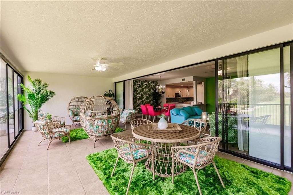 22 Cypress View DR # 22, NAPLES FL 34113-33