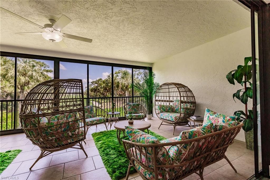 22 Cypress View DR # 22, NAPLES FL 34113-36