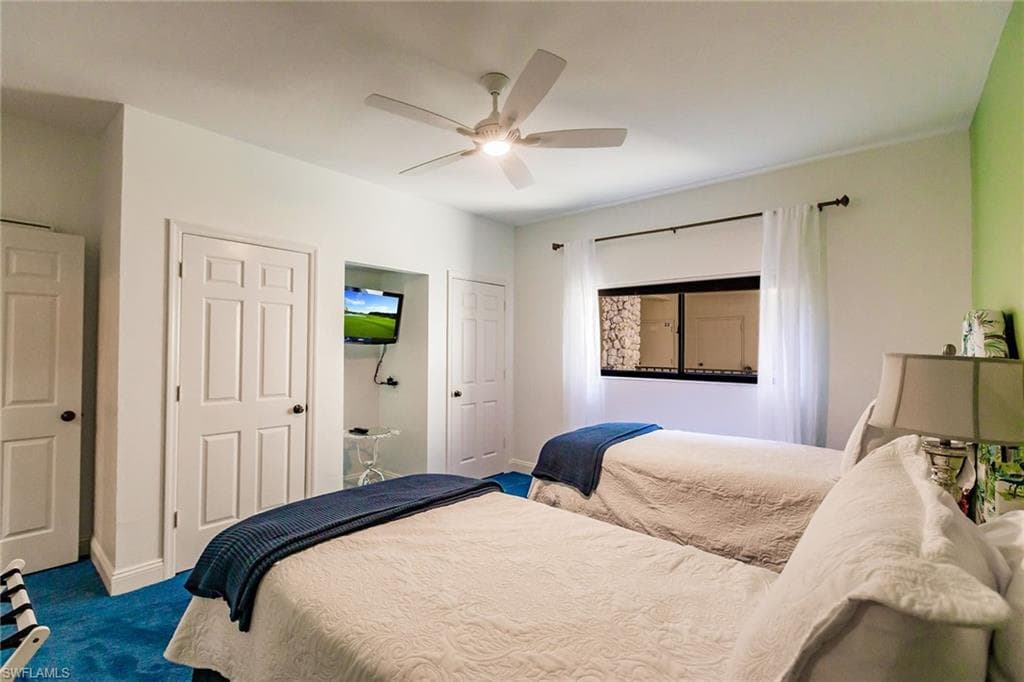 22 Cypress View DR # 22, NAPLES FL 34113-28