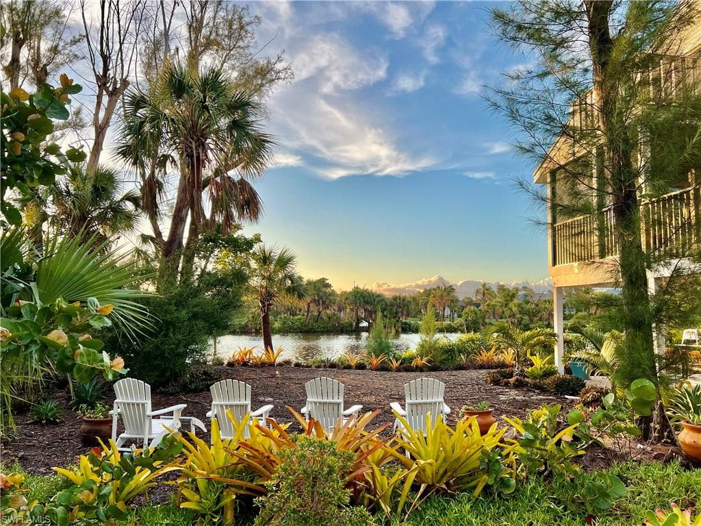 1390 Middle Gulf DR, SANIBEL FL 33957-2
