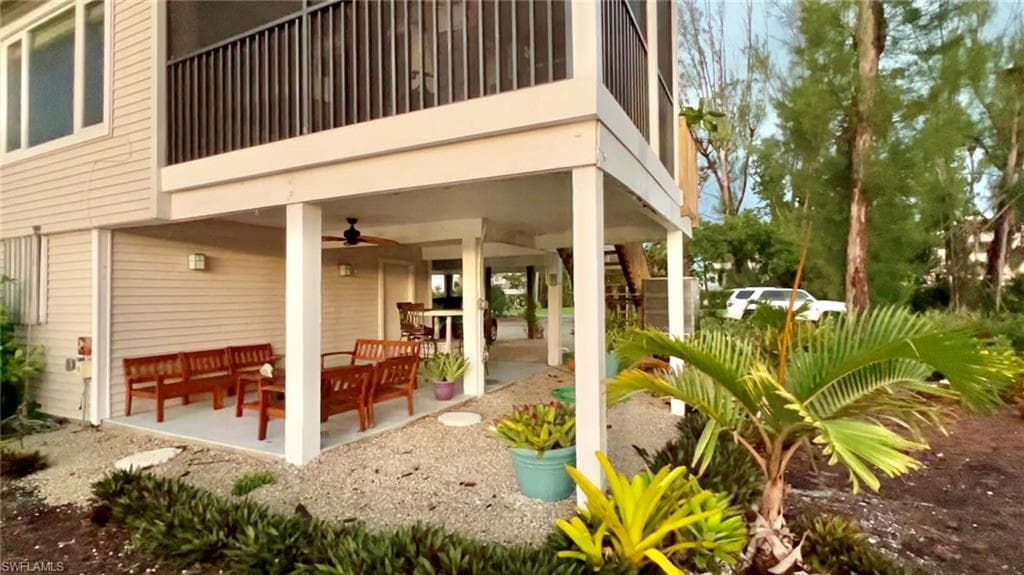 1390 Middle Gulf DR, SANIBEL FL 33957-31