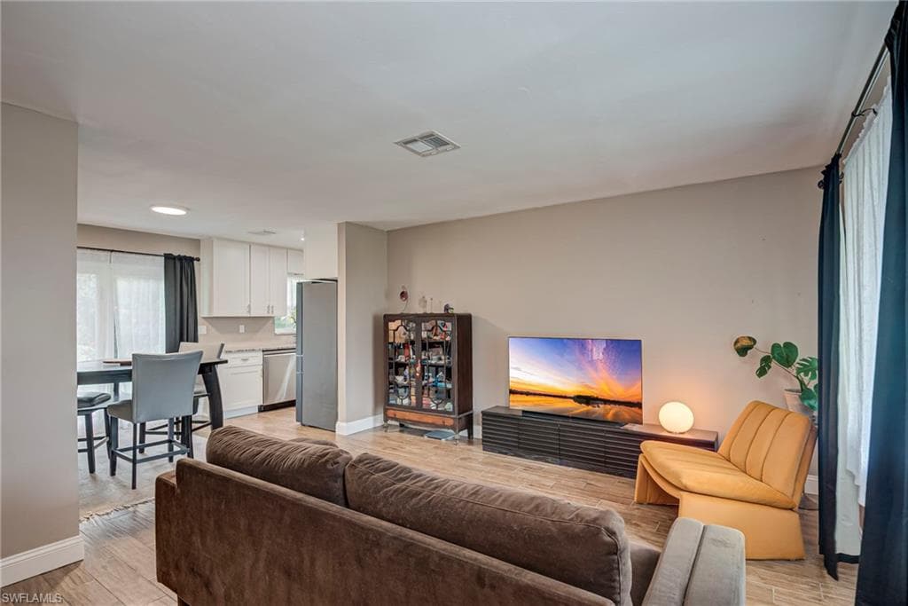 15083 Buckeye DR, FORT MYERS FL 33905-2