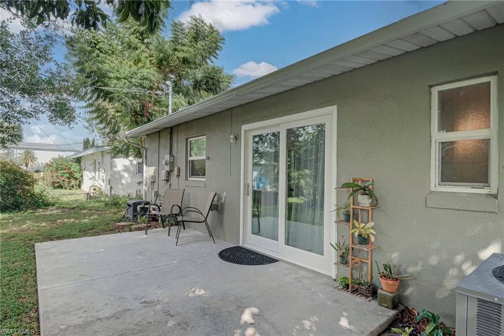 15083 Buckeye DR, FORT MYERS FL 33905-19