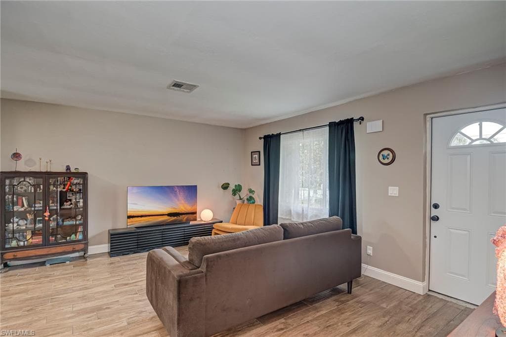 15083 Buckeye DR, FORT MYERS FL 33905-3