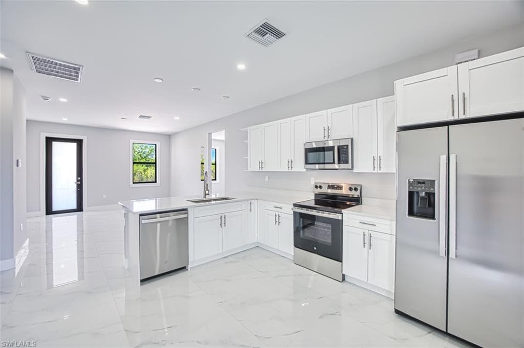 817-819 Eisenhower BLVD, LEHIGH ACRES FL 33974-2