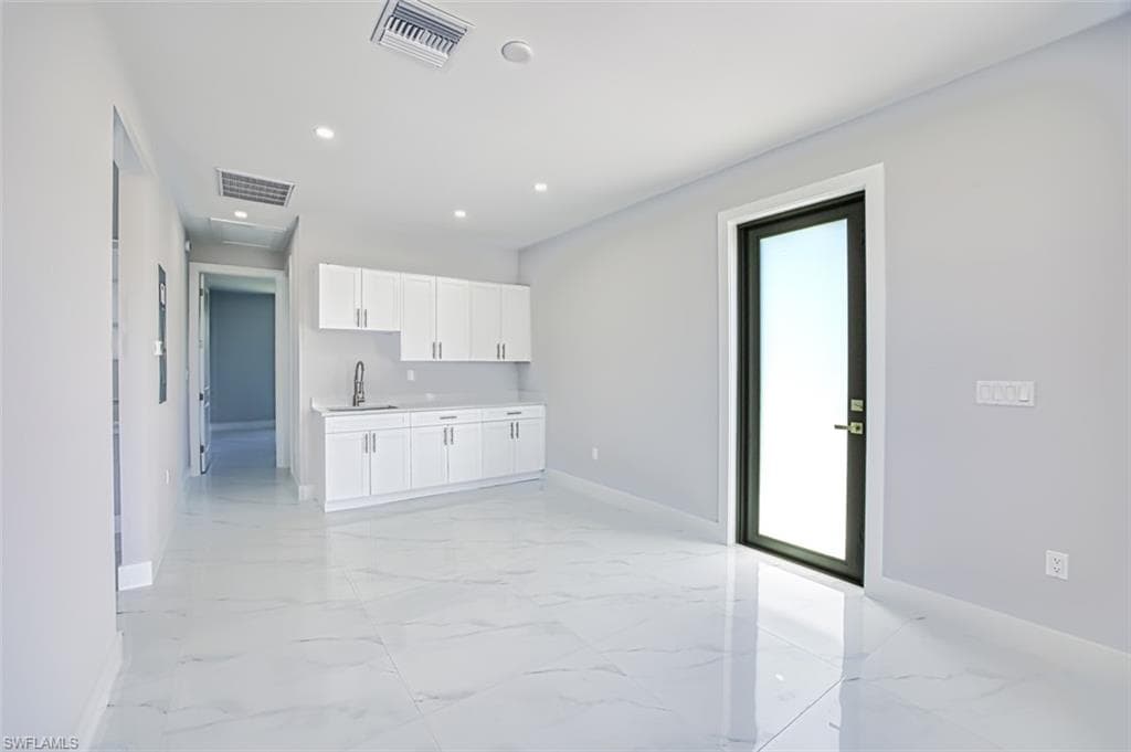 817-819 Eisenhower BLVD, LEHIGH ACRES FL 33974-8