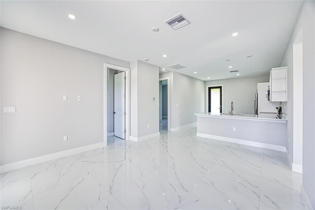 817-819 Eisenhower BLVD, LEHIGH ACRES FL 33974-23