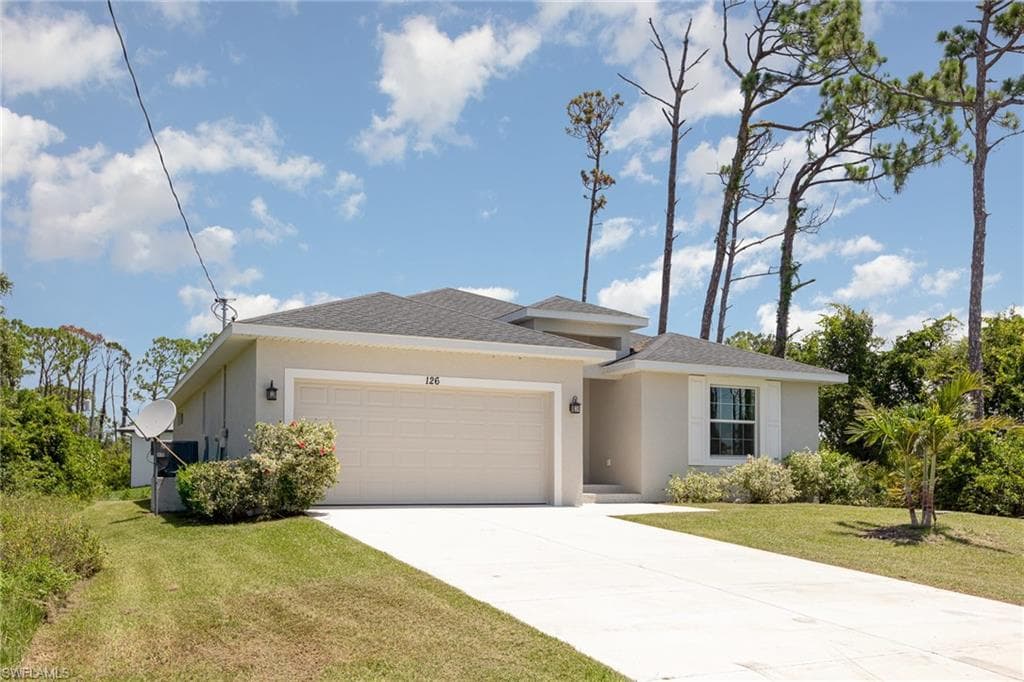 126 Glades DR, ROTONDA WEST FL 33947-4