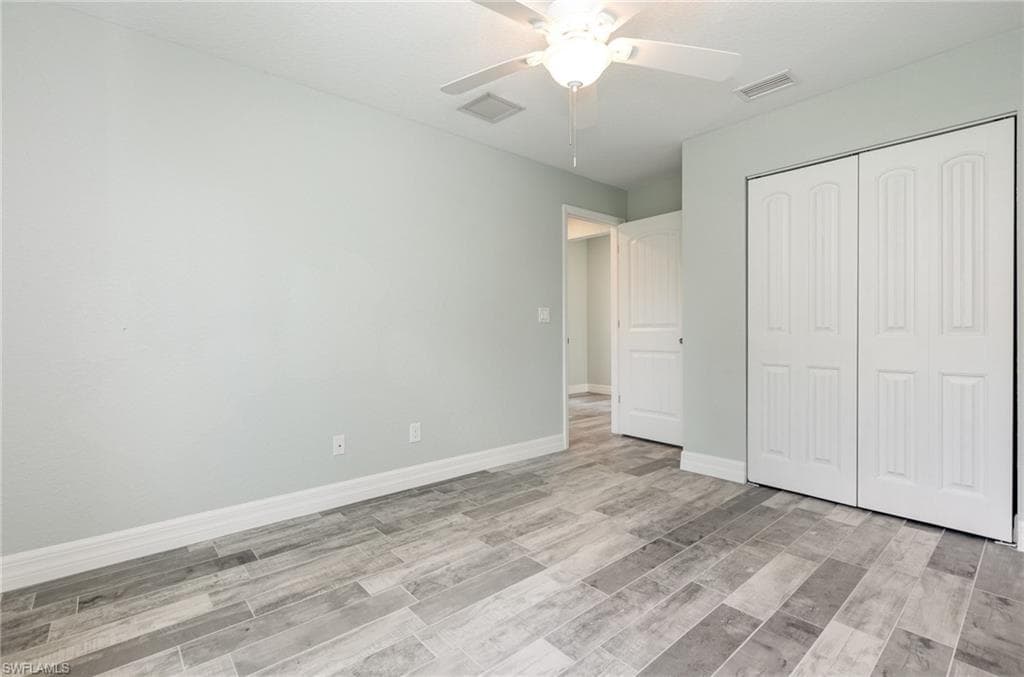 126 Glades DR, ROTONDA WEST FL 33947-19