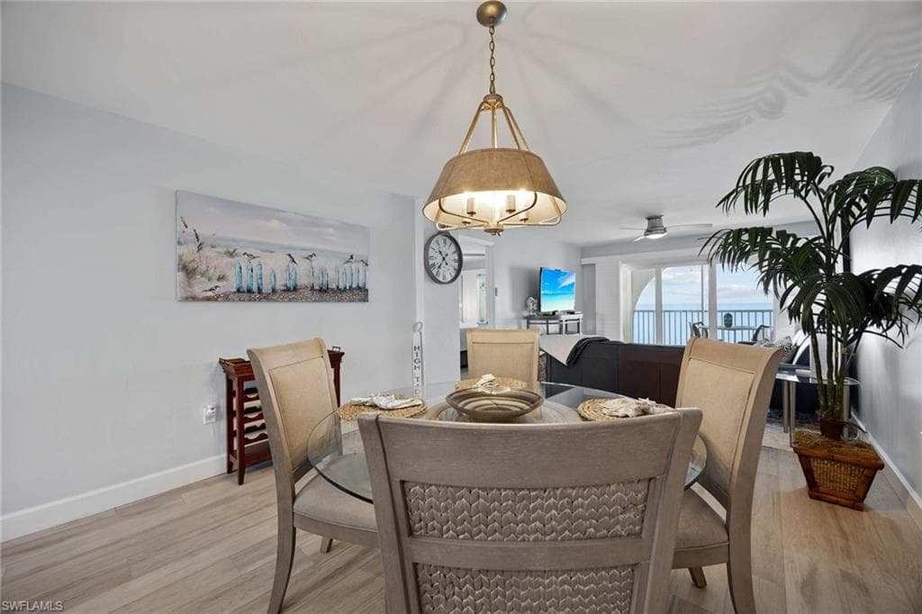 26000 Hickory BLVD # 805, BONITA SPRINGS FL 34134-5