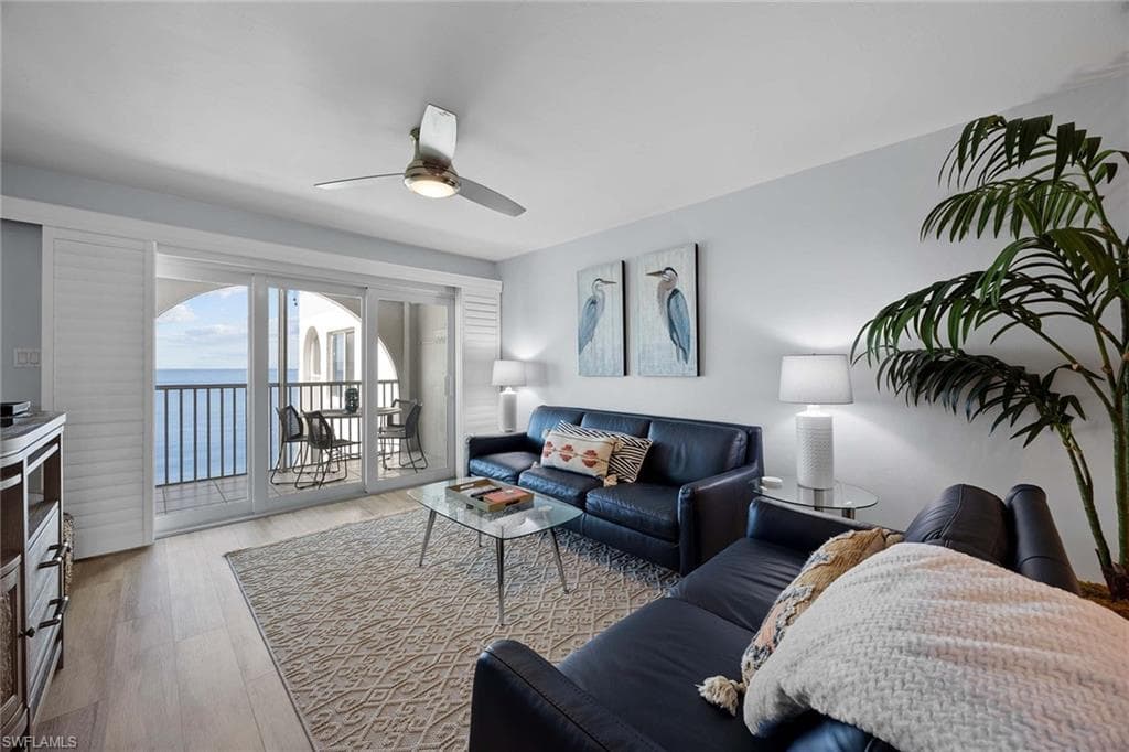 26000 Hickory BLVD # 805, BONITA SPRINGS FL 34134-6