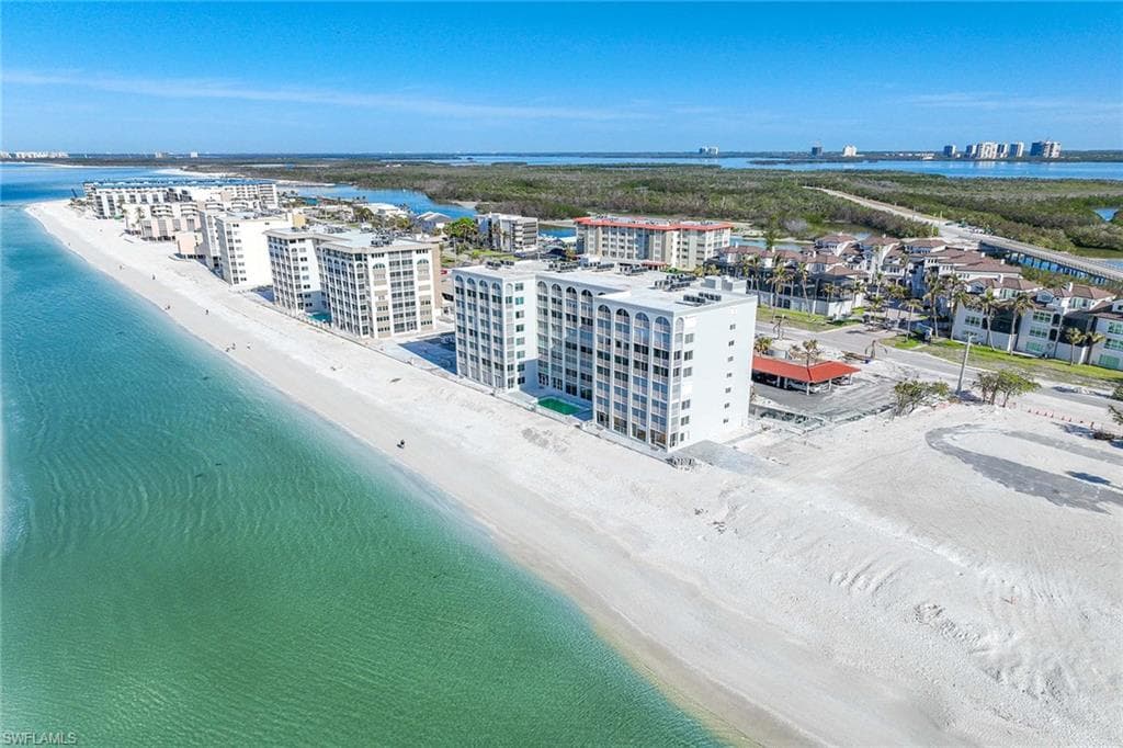 26000 Hickory BLVD # 805, BONITA SPRINGS FL 34134-2