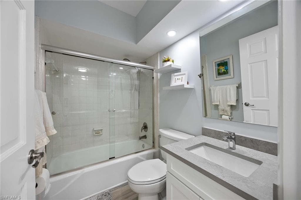 26000 Hickory BLVD # 805, BONITA SPRINGS FL 34134-23