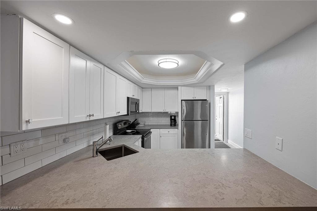 26000 Hickory BLVD # 805, BONITA SPRINGS FL 34134-13