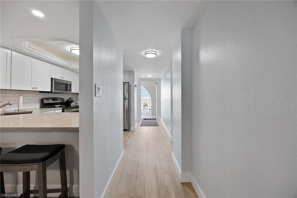 26000 Hickory BLVD # 805, BONITA SPRINGS FL 34134-3