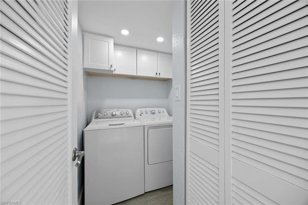 26000 Hickory BLVD # 805, BONITA SPRINGS FL 34134-24