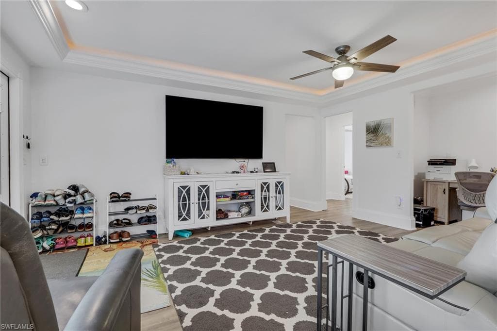 245 Bahia VIA, FORT MYERS BEACH FL 33931-5