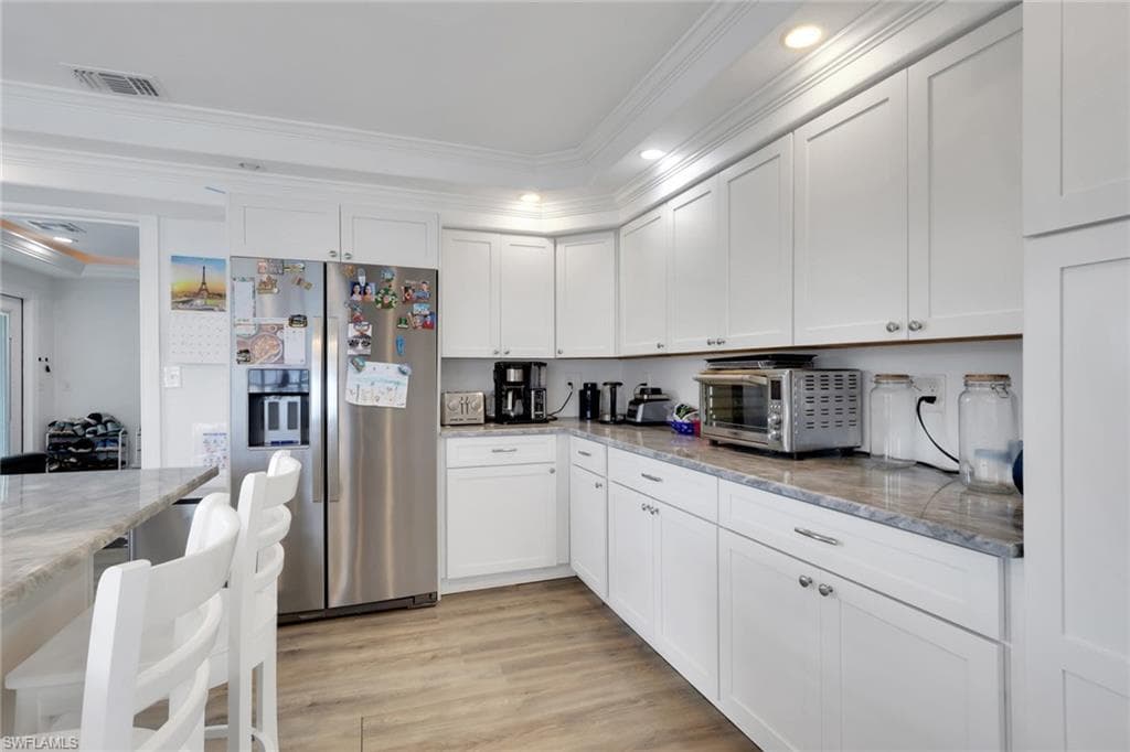 245 Bahia VIA, FORT MYERS BEACH FL 33931-11