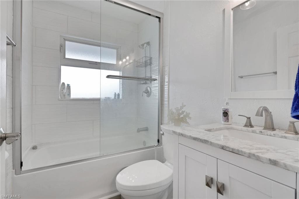 245 Bahia VIA, FORT MYERS BEACH FL 33931-21