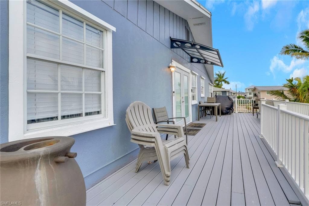 245 Bahia VIA, FORT MYERS BEACH FL 33931-36