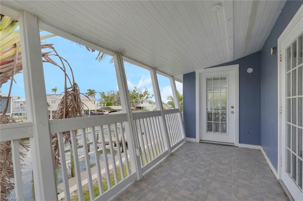 245 Bahia VIA, FORT MYERS BEACH FL 33931-38