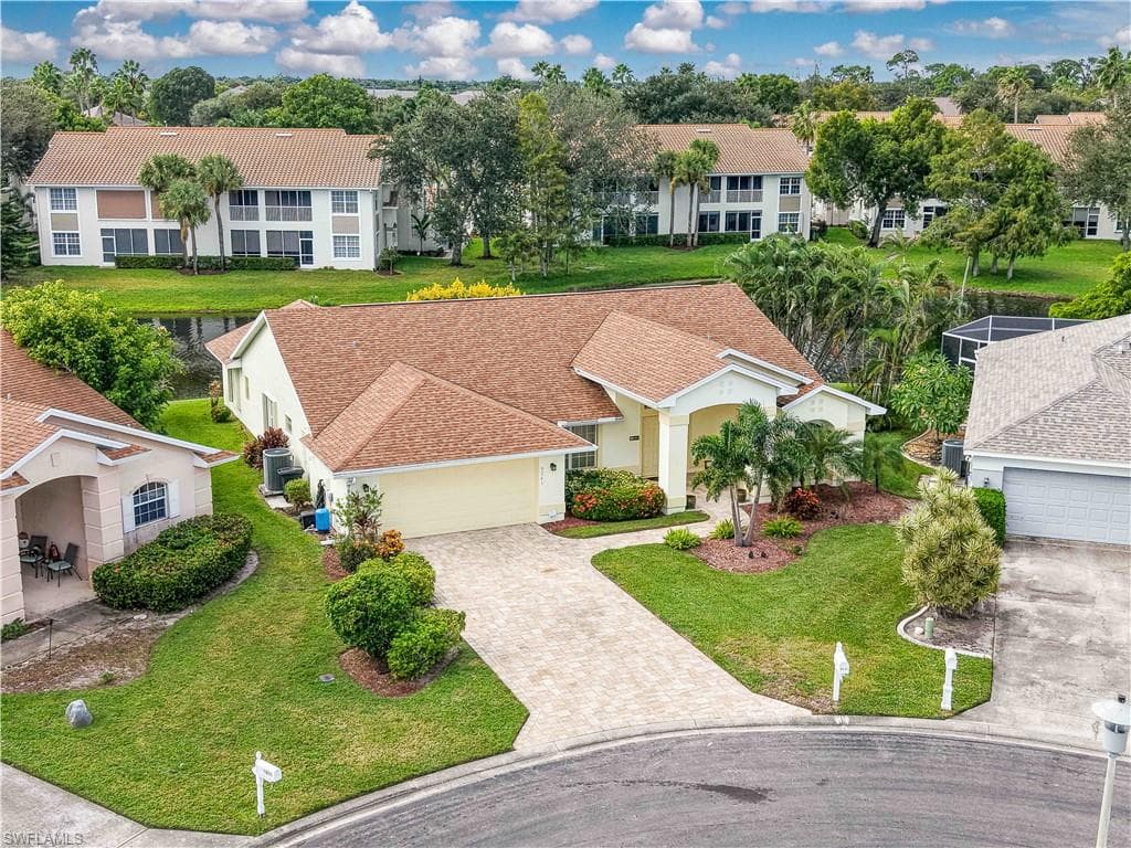 9241 Bramble CT, FORT MYERS FL 33919-1