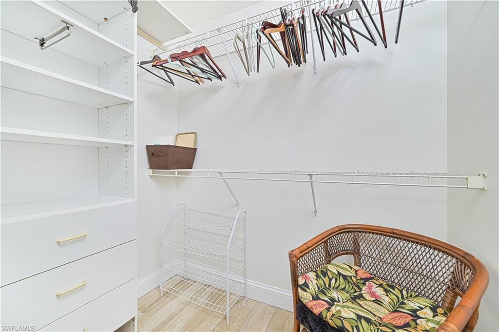 9241 Bramble CT, FORT MYERS FL 33919-23