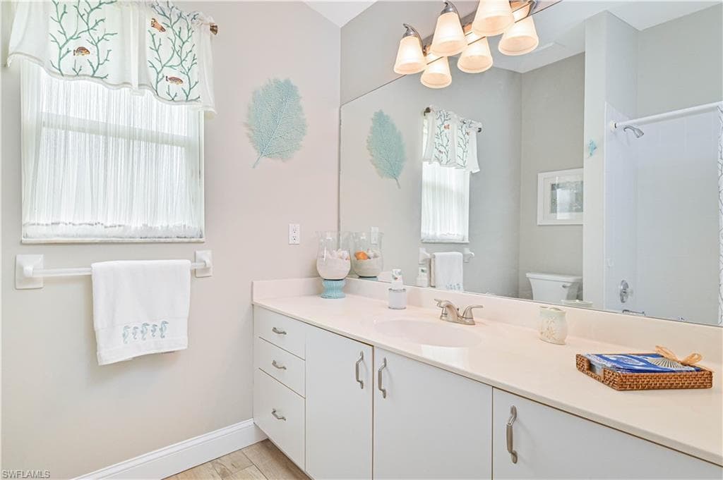 9241 Bramble CT, FORT MYERS FL 33919-34