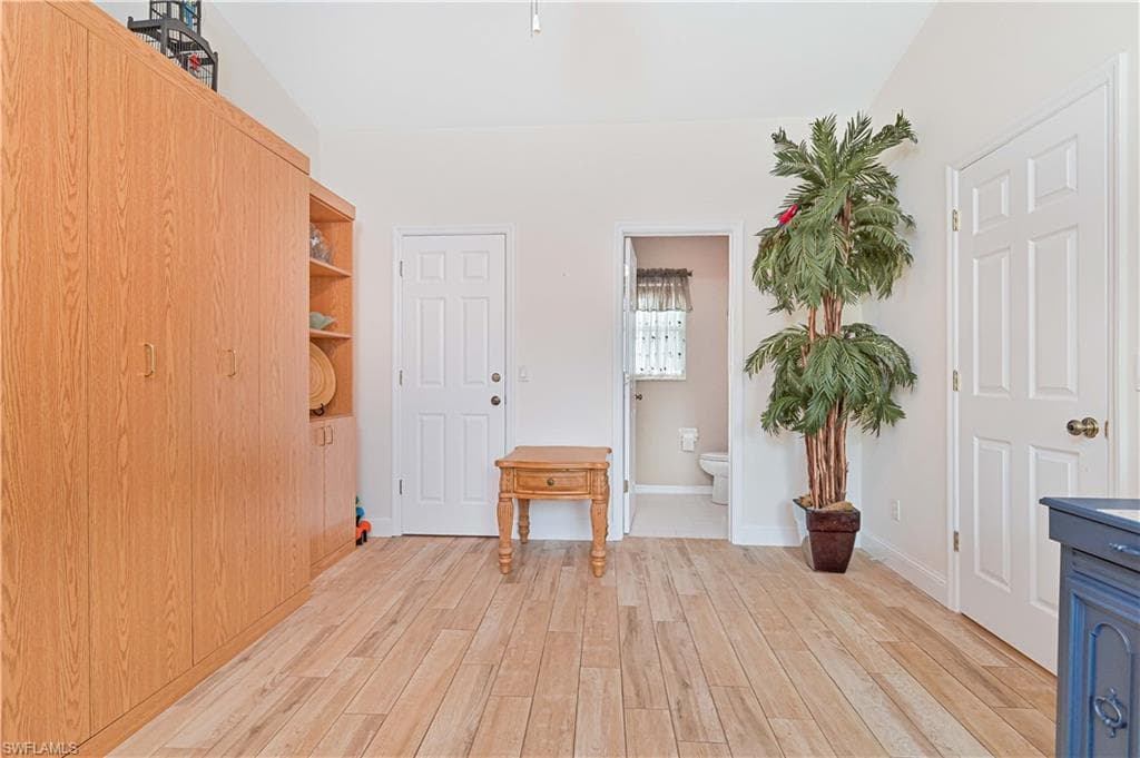 9241 Bramble CT, FORT MYERS FL 33919-30