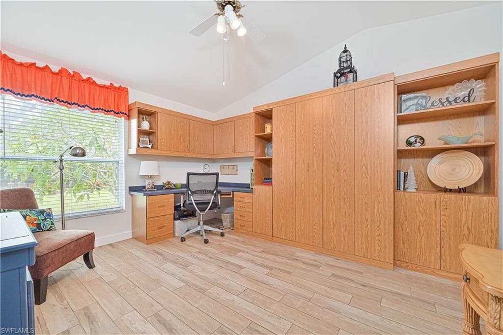 9241 Bramble CT, FORT MYERS FL 33919-28