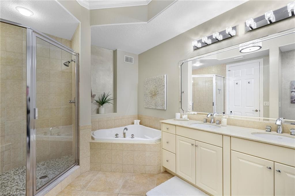 10731 Mirasol DR # 205, MIROMAR LAKES FL 33913-13